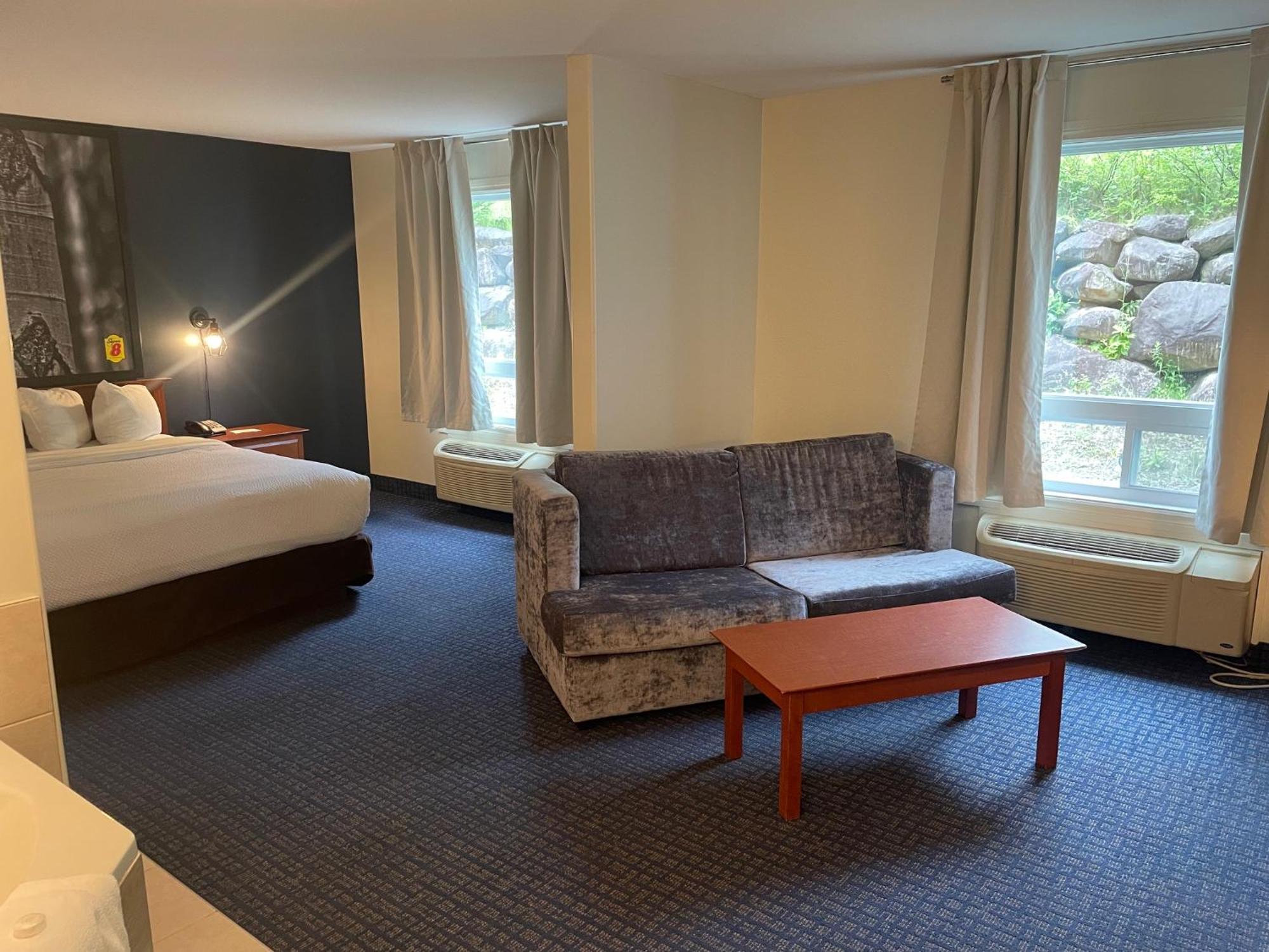 Hotel Super 8 By Wyndham Sainte Agathe Des Monts Exterior foto