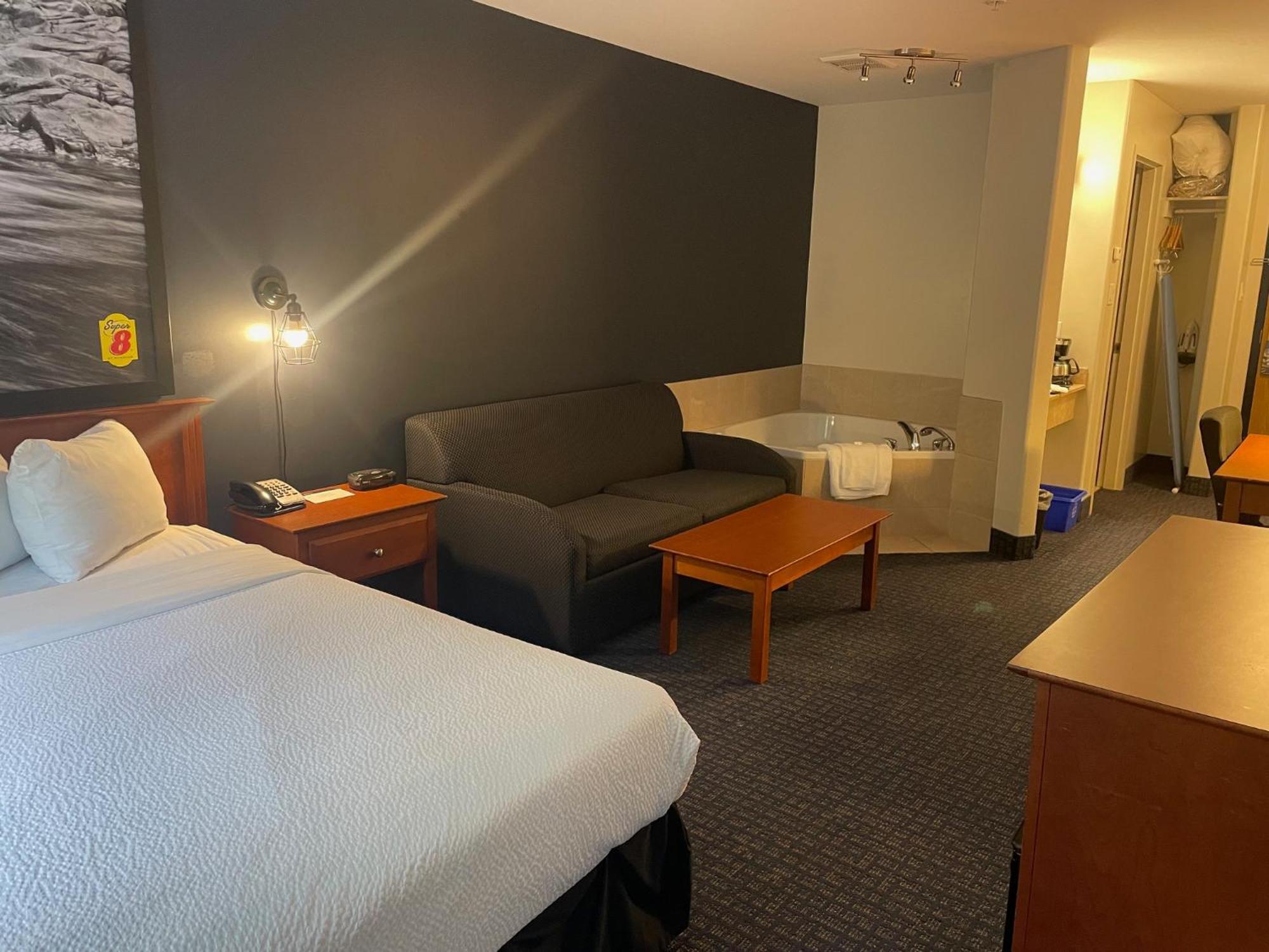 Hotel Super 8 By Wyndham Sainte Agathe Des Monts Exterior foto
