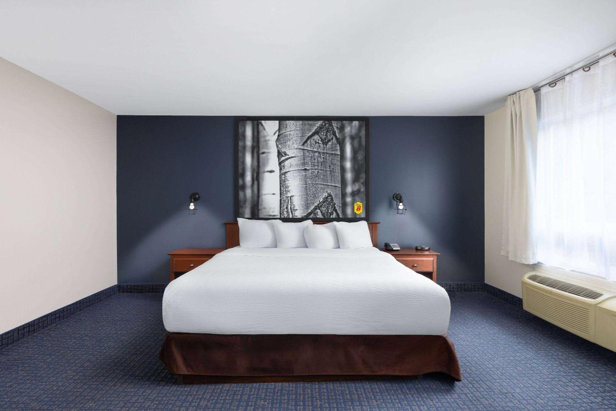 Hotel Super 8 By Wyndham Sainte Agathe Des Monts Exterior foto